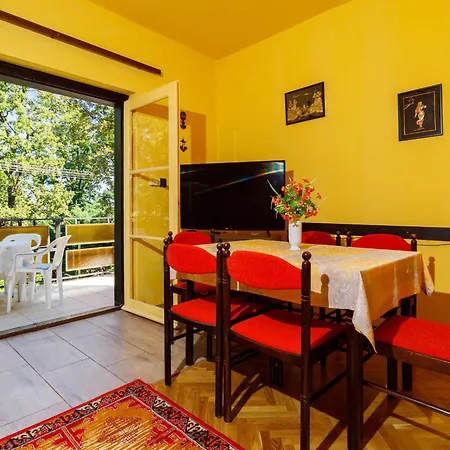 Kiwi By Interhome Feriehus Balatonalmádi